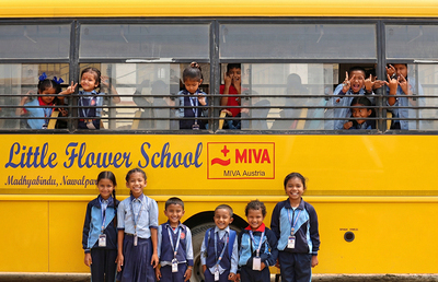 Die 'Little Flower School' im Westen Nepals wird von der MIVA unterstützt.